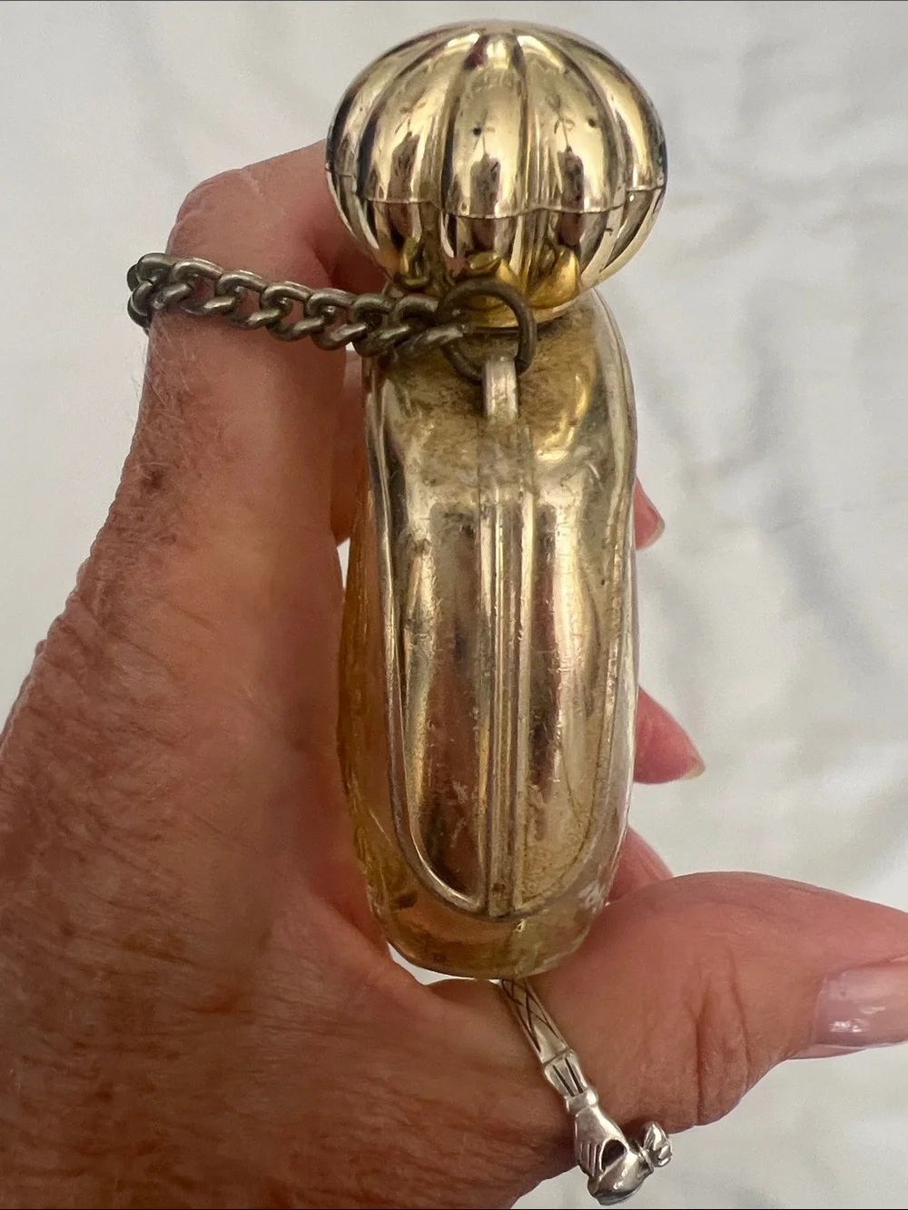 Vintage Avon purse decanter some scratches on gold GVC